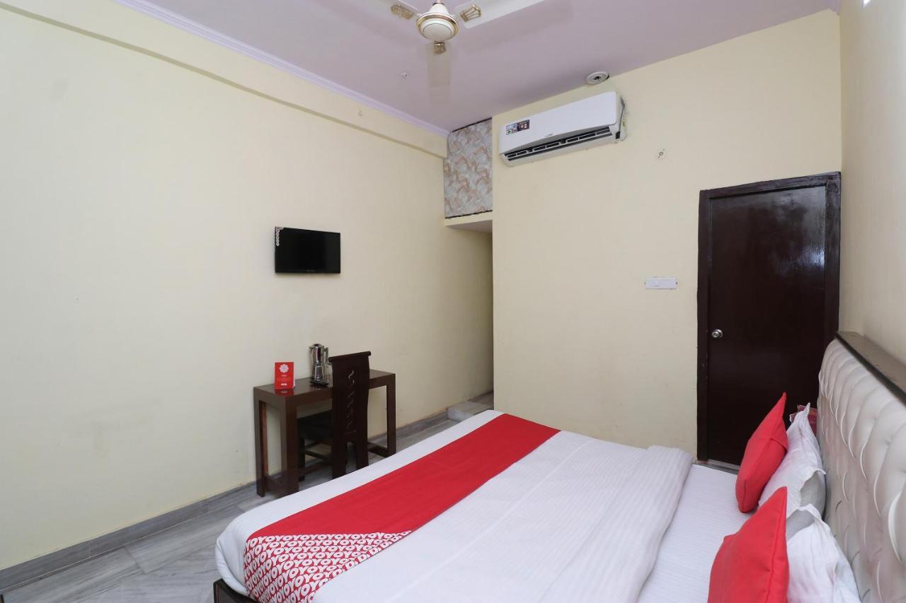 Oyo Hotel Ayaan Bareli Exterior foto